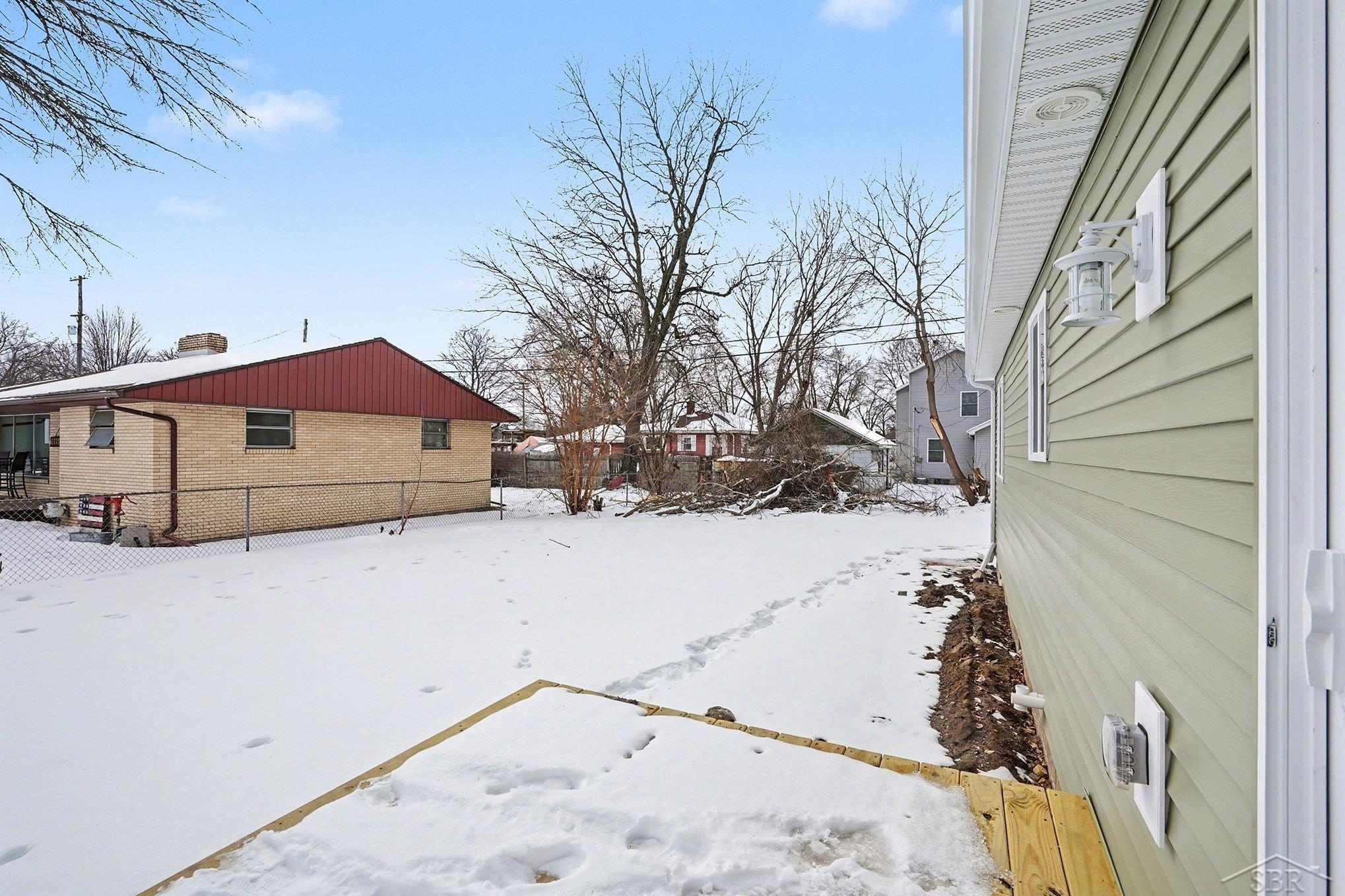 308 High Street Bay City, MI 48708 - Photo 25 of 27 50198859-43cca867-5e8d-4b2f-a1ba-206826732b7a.JPG