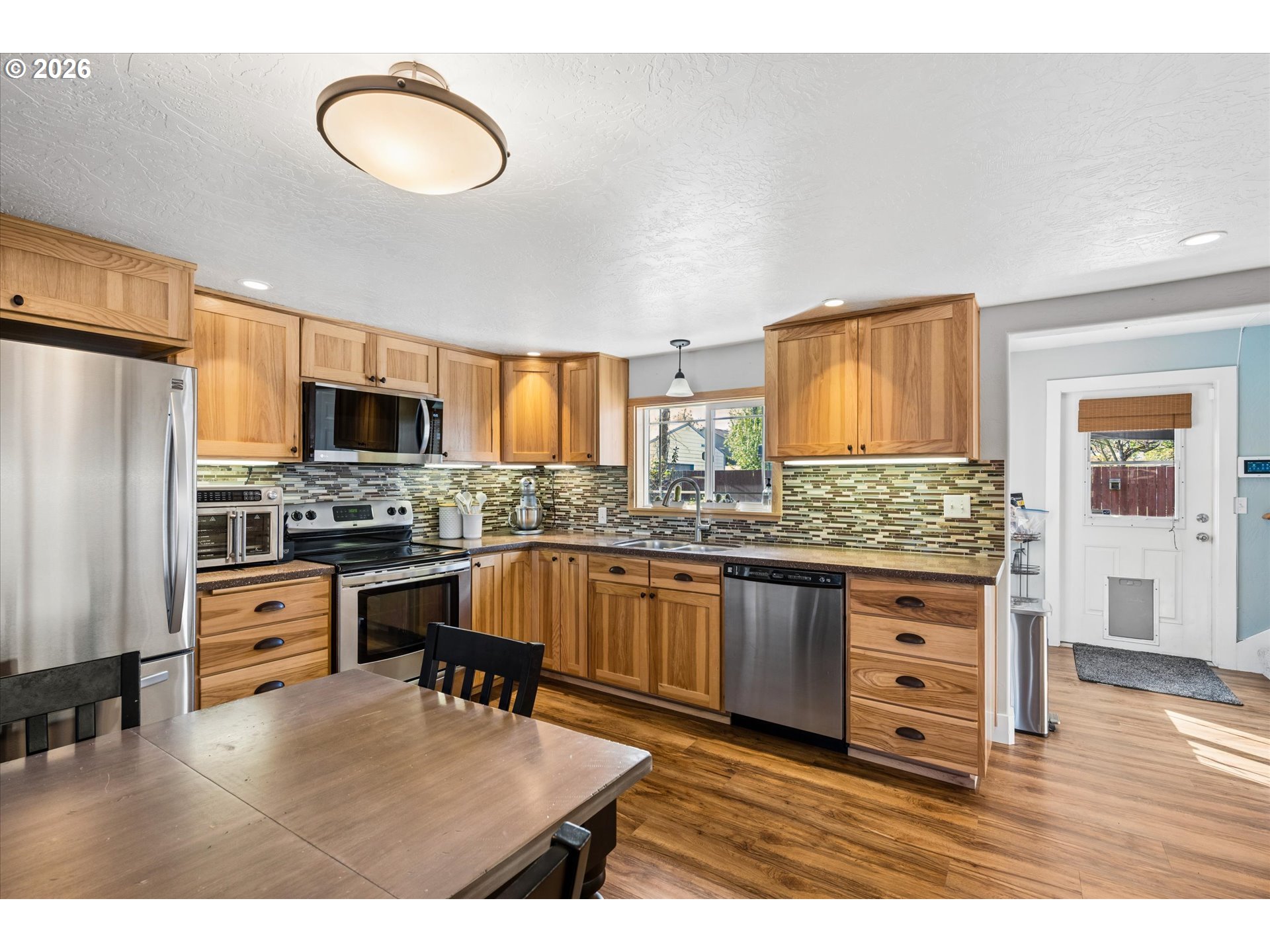 4725 Daisy Street Springfield, OR 97478 - Photo 10 of 43