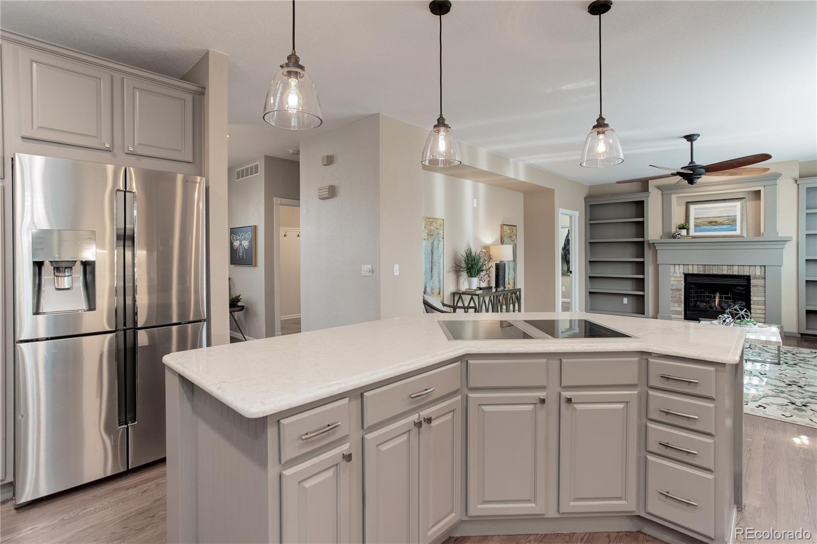 2200 Creekside Point Highlands Ranch, CO 80129 - Photo 12 of 39