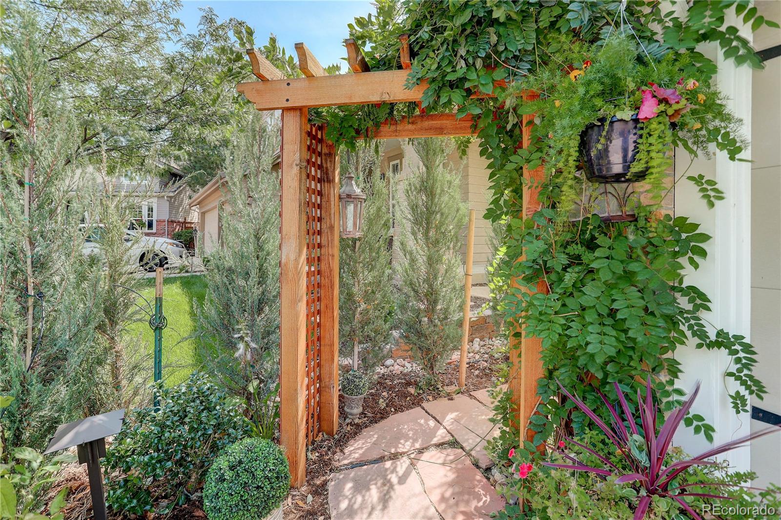 2200 Creekside Point Highlands Ranch, CO 80129 - Photo 38 of 39