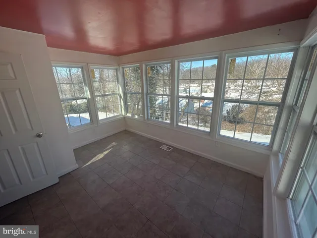 $3,700 | 7208 Powhatan Street, Lanham, MD 20706