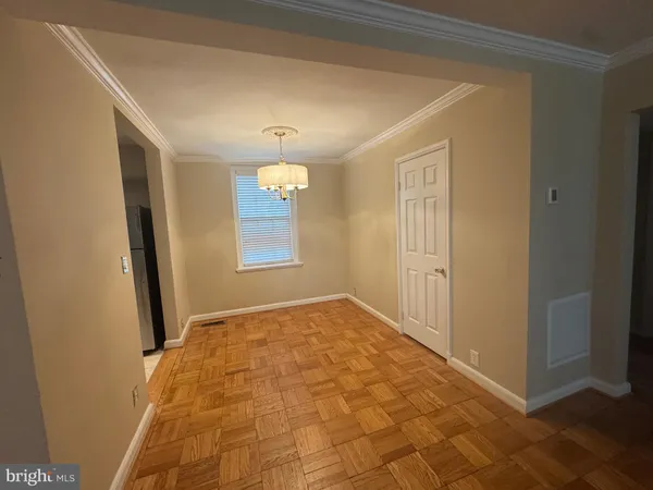 $4,500 | 3531 39th Street Northwest, Unit A499, Washington, DC 20016