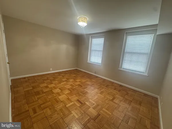 $4,500 | 3531 39th Street Northwest, Unit A499, Washington, DC 20016