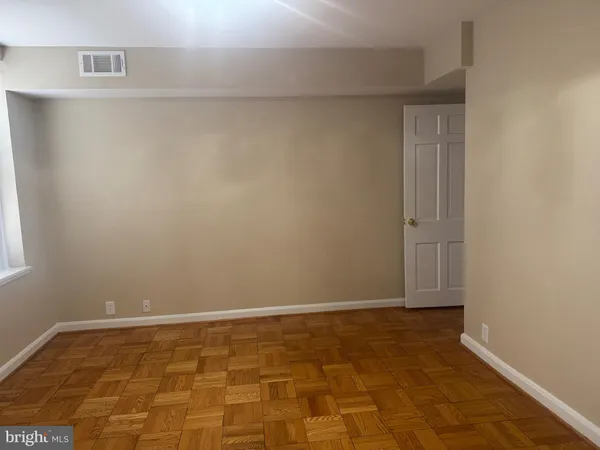 $4,500 | 3531 39th Street Northwest, Unit A499, Washington, DC 20016