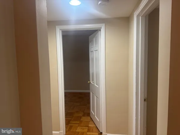 $4,500 | 3531 39th Street Northwest, Unit A499, Washington, DC 20016
