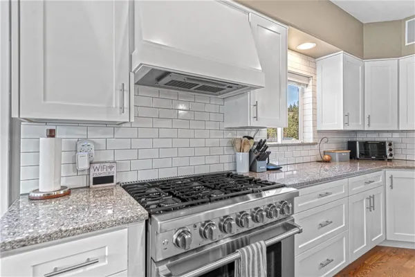 $1,799,500 | 6625 Long Lake Drive, Nine Mile Falls, WA 99026