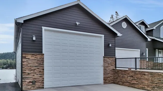 $1,799,500 | 6625 Long Lake Drive, Nine Mile Falls, WA 99026