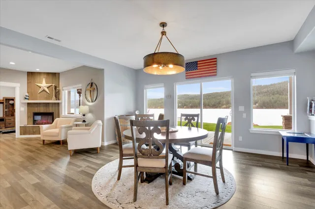 $1,799,500 | 6625 Long Lake Drive, Nine Mile Falls, WA 99026