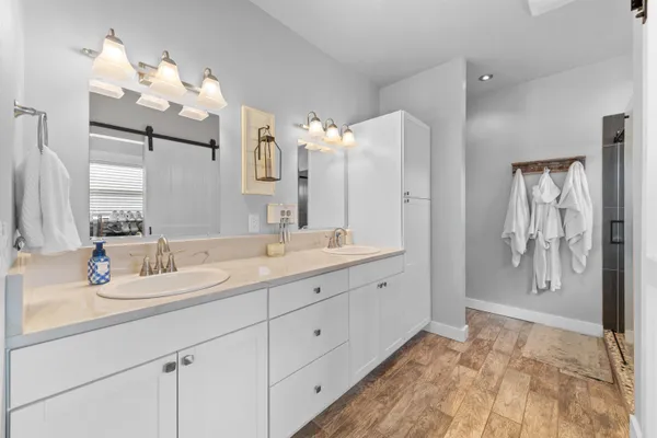 $1,799,500 | 6625 Long Lake Drive, Nine Mile Falls, WA 99026