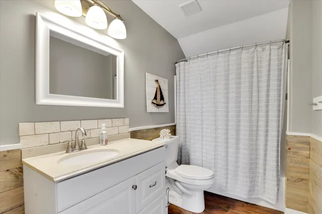 $1,799,500 | 6625 Long Lake Drive, Nine Mile Falls, WA 99026