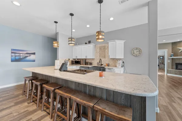 $1,799,500 | 6625 Long Lake Drive, Nine Mile Falls, WA 99026