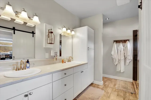 $1,799,500 | 6625 Long Lake Drive, Nine Mile Falls, WA 99026