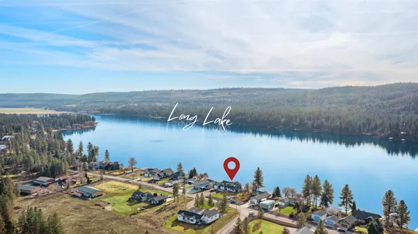$1,799,500 | 6625 Long Lake Drive, Nine Mile Falls, WA 99026