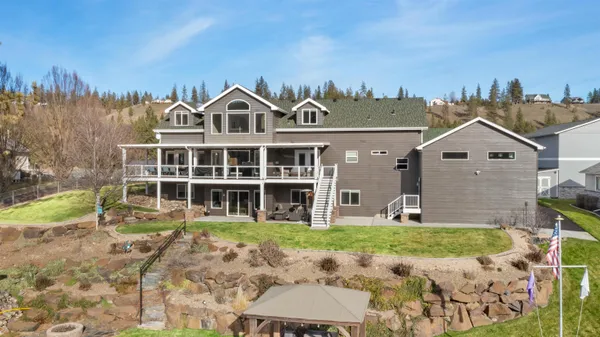 $1,799,500 | 6625 Long Lake Drive, Nine Mile Falls, WA 99026