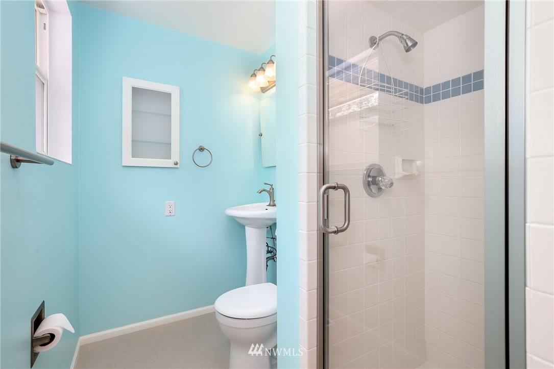 5532 South Langston Road Seattle, WA 98178 - Photo 14 of 25 Gallery Image 14