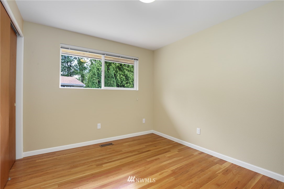 5532 South Langston Road Seattle, WA 98178 - Photo 16 of 25 Gallery Image 16
