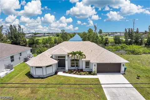 $439,900 | 519 Northeast 19th Terrace, Cape Coral, FL 33909