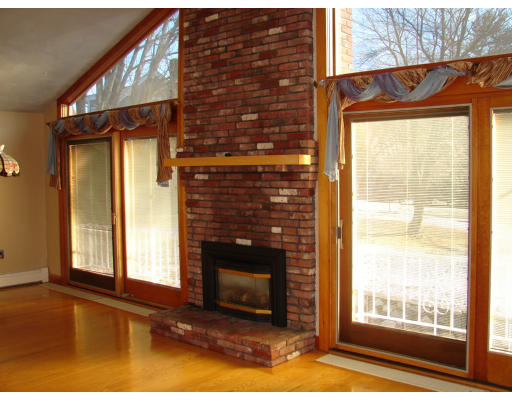 155 Kendall Road Tewksbury, MA 01876 - Photo 8 of 24 Gallery Image 8