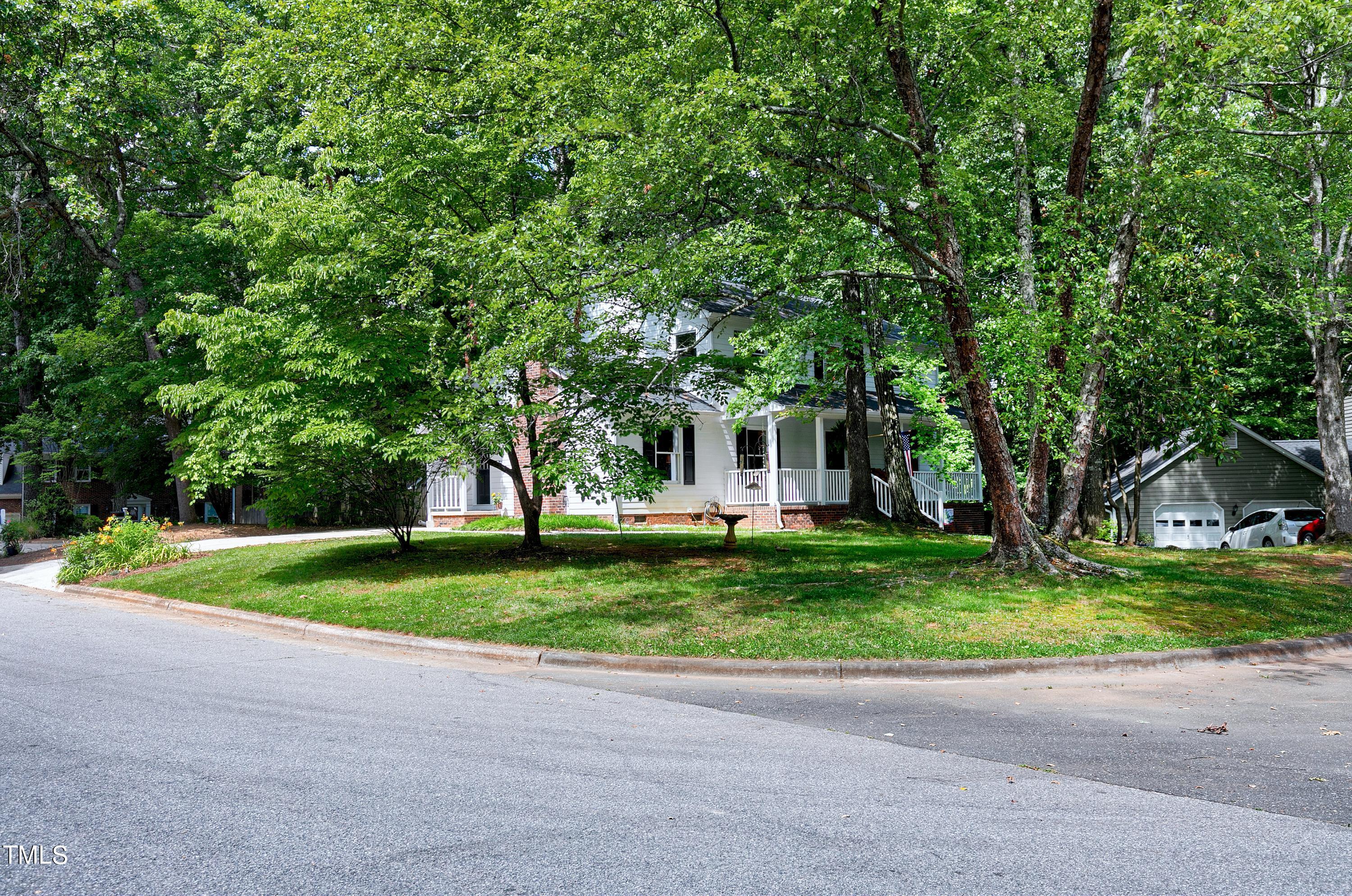 110 Oxpens Road Cary, NC 27513 - Photo 3 of 38 Scene-37