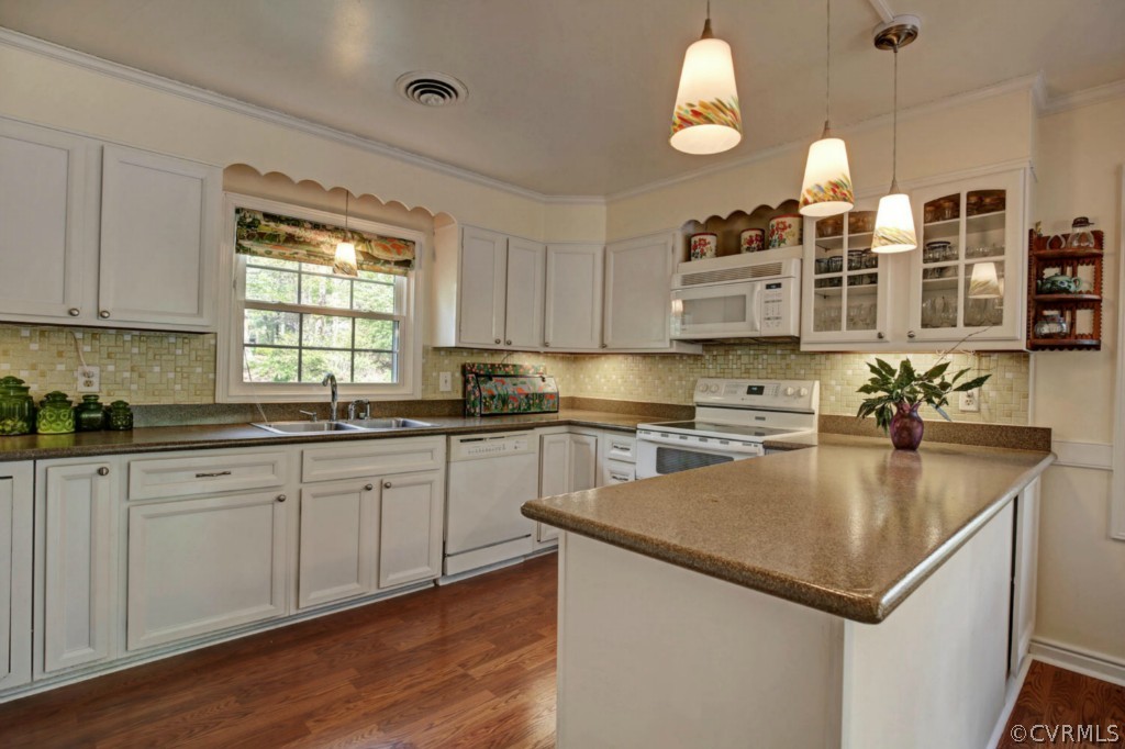 13531 Kingsmill Road Midlothian, VA 23113 - Photo 12 of 24 a kitchen with a center island appliances and cabinets