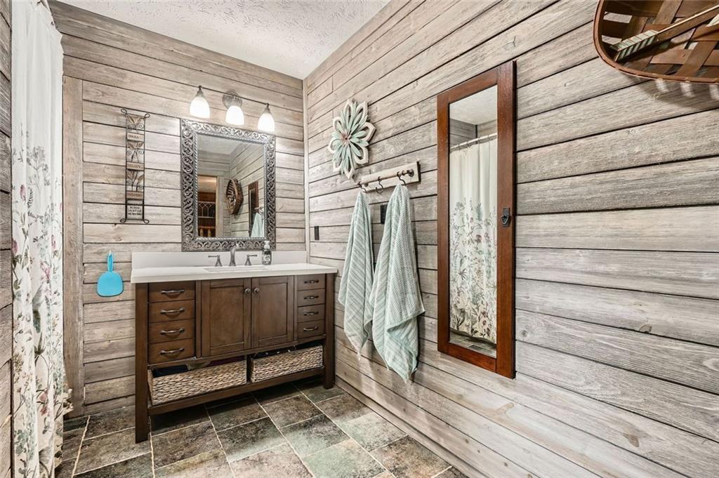 5419 Tyree Road Winston, GA 30187 - Photo 37 of 77