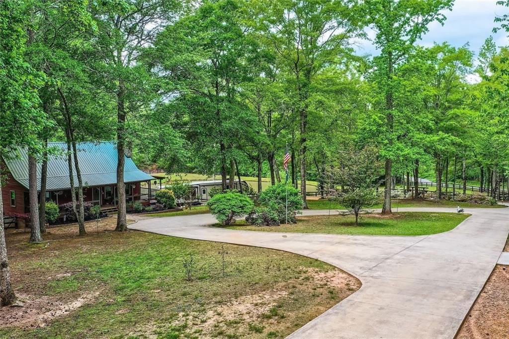 5419 Tyree Road Winston, GA 30187 - Photo 5 of 77