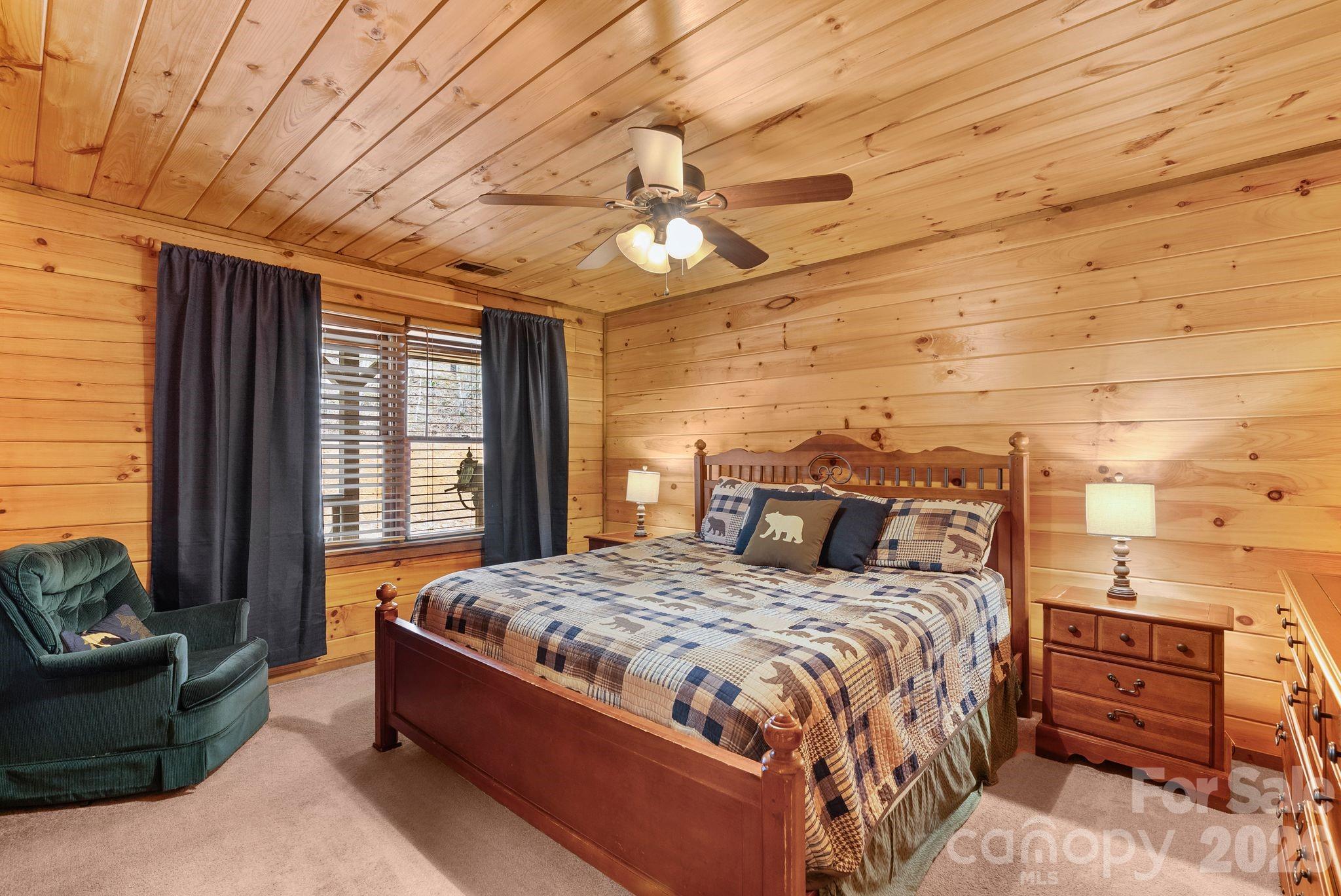 264 Moonbeam Lane Clyde, NC 28721 - Photo 13 of 46