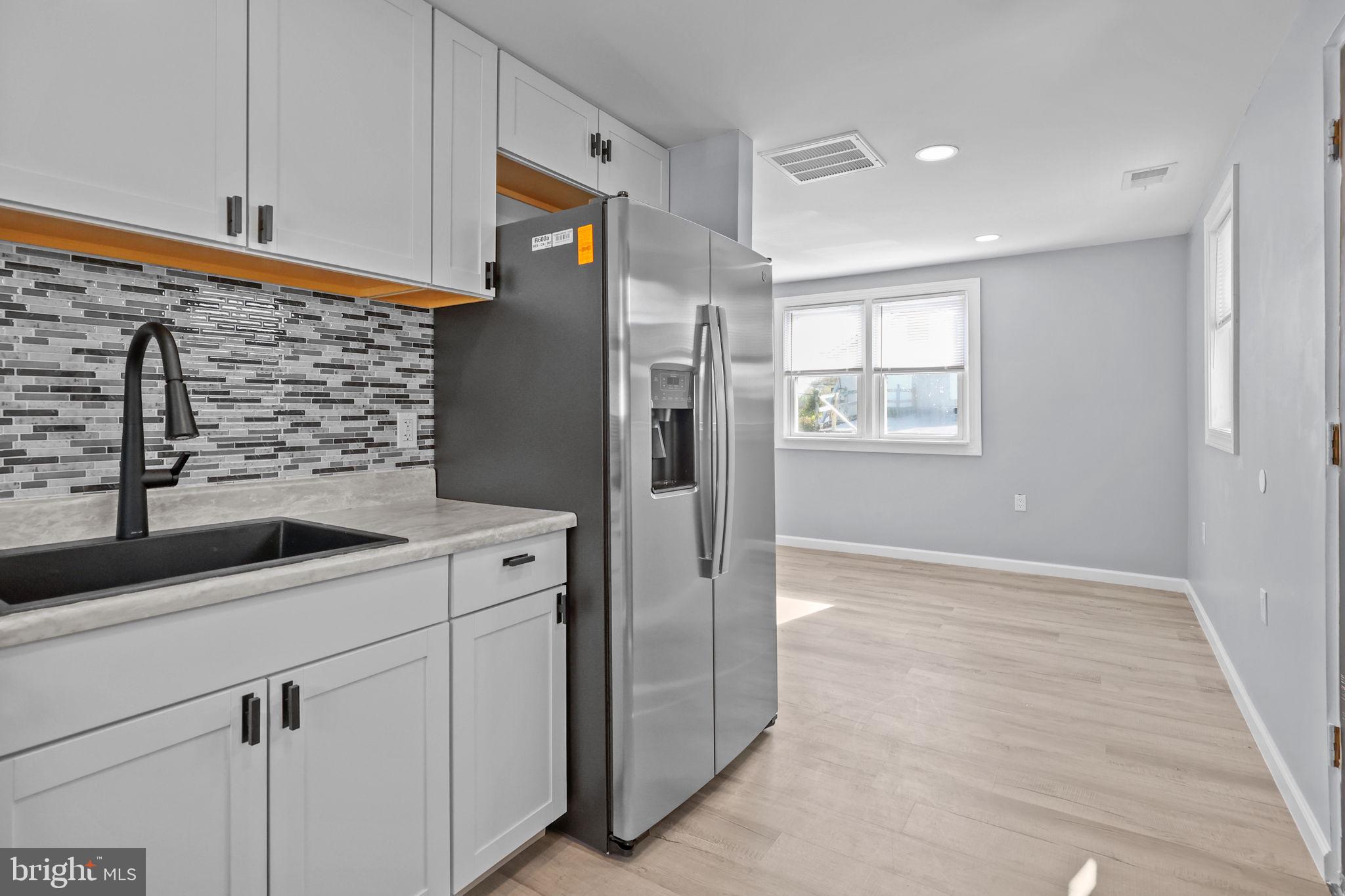 111 Walnut Avenue Croydon, PA 19021 - Photo 5 of 18 Stainless Appliances