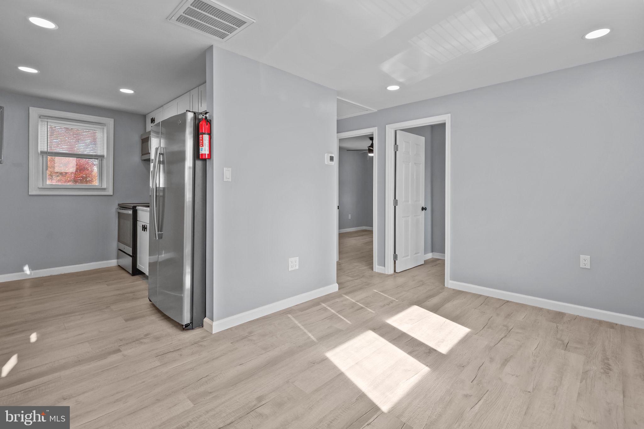 111 Walnut Avenue Croydon, PA 19021 - Photo 9 of 18 Recessed lighting