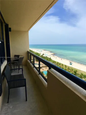 $5,000 | 2555 Collins Avenue, Unit 1711, Miami Beach, FL 33140
