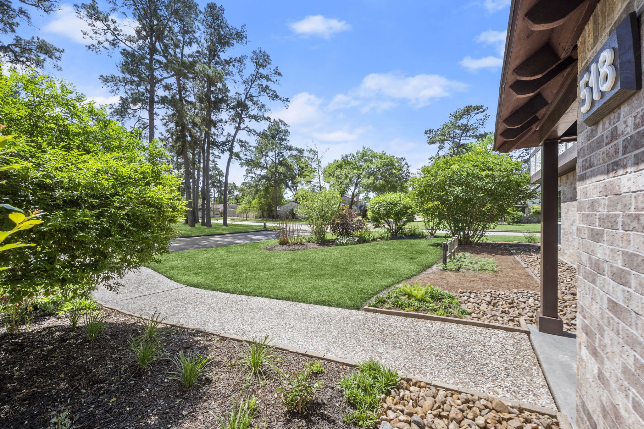 518 Magic Oaks Drive Spring, TX 77388 - Photo 7 of 50