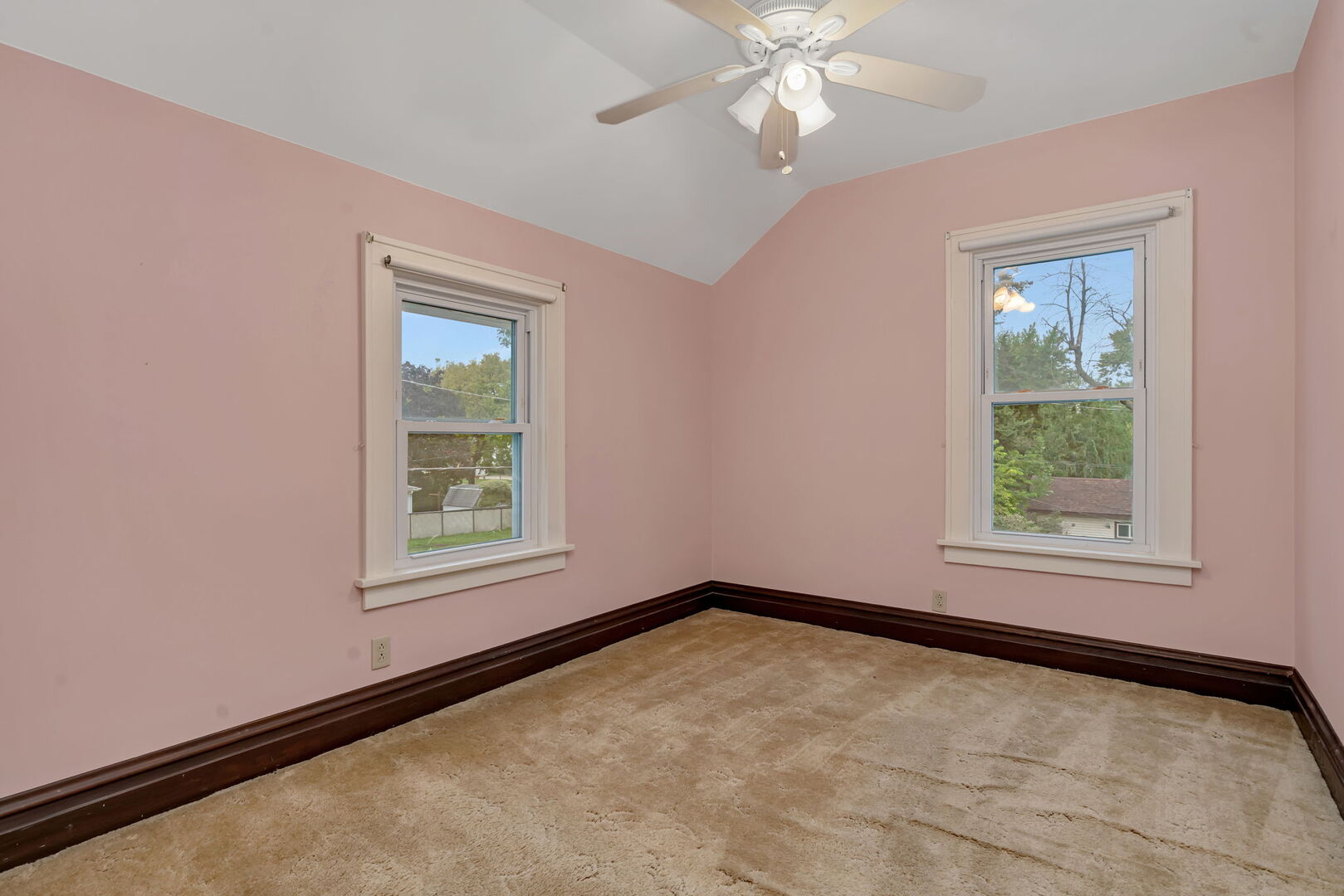 1105 Taylor Street Joliet, IL 60435 - Photo 15 of 24 an empty room with a window