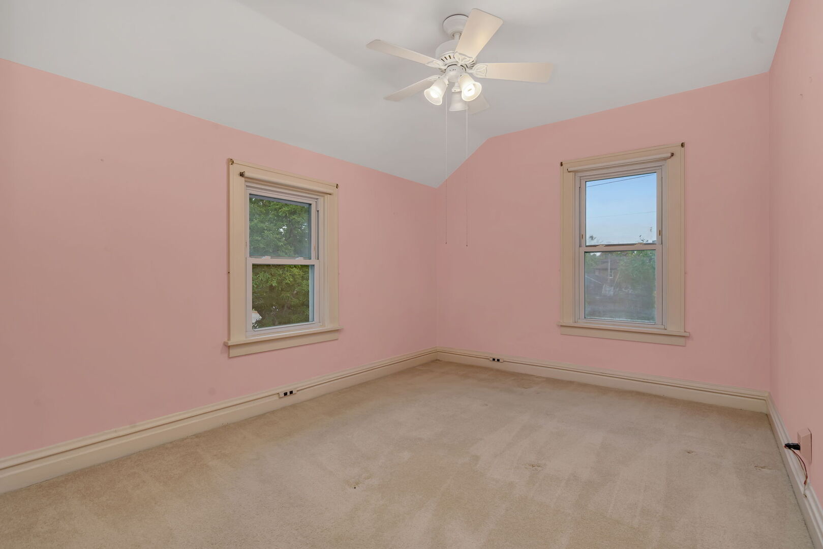 1105 Taylor Street Joliet, IL 60435 - Photo 16 of 24 an empty room with a window
