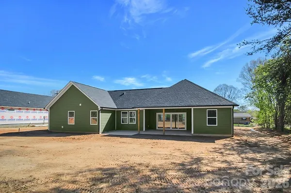 $389,900 | 404 J C Dellinger Road, Cherryville, NC 28021