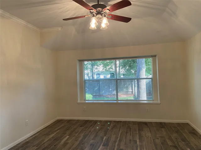 $2,600 | 130 South Veranda Ridge Drive, The Woodlands, TX 77382