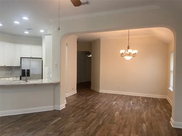 $2,600 | 130 South Veranda Ridge Drive, The Woodlands, TX 77382