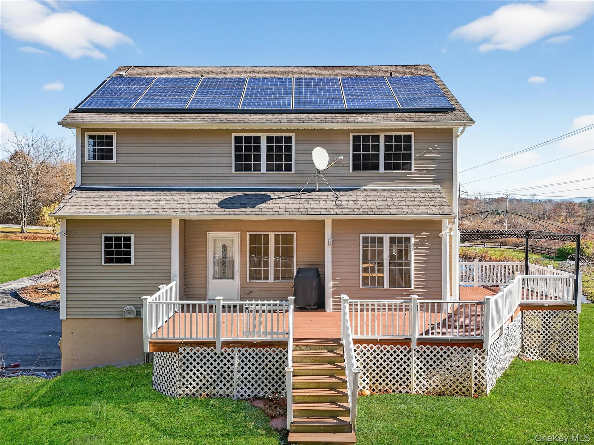 237 Lattintown Road Marlboro, NY 12542 - Photo 34 of 34 a front view of a house with a garden