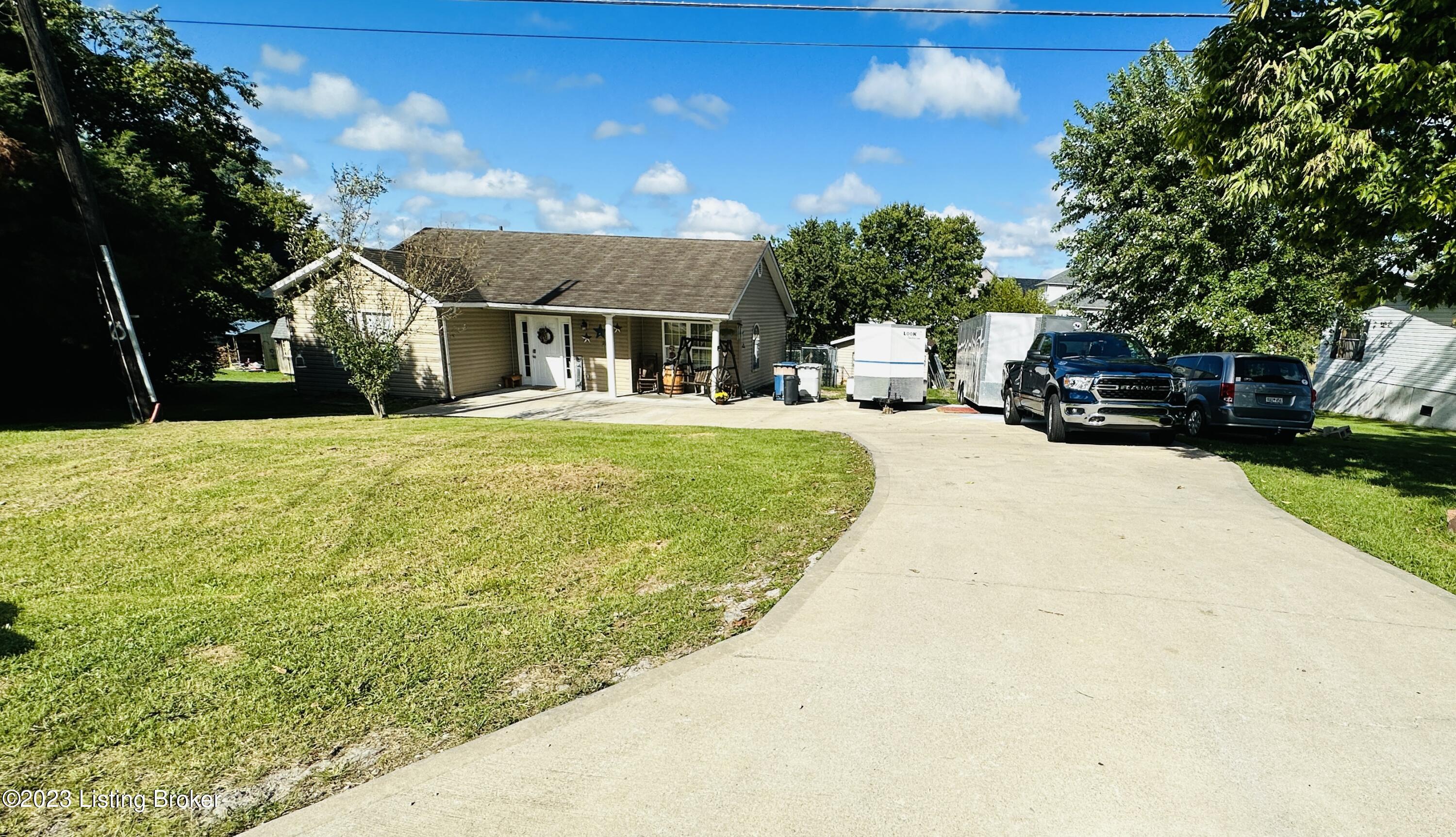 2460 Cincinnati Road Georgetown, KY 40324 - Photo 2 of 17 Double Drive