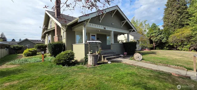 $585,000 | 1512 Rainier Avenue, Everett, WA 98201