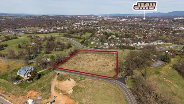 $499,900 | 410 Pear Street, Harrisonburg, VA 22801