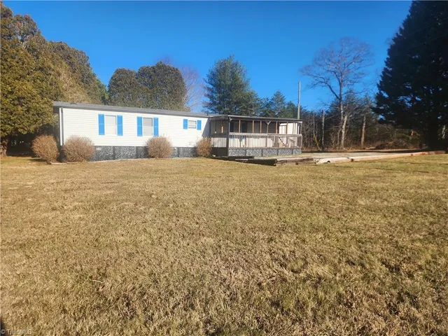 $130,000 | 1588 Pilot-Westfield Road, Pilot Mountain, NC 27041