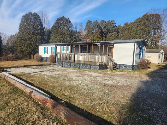 $130,000 | 1588 Pilot-Westfield Road, Pilot Mountain, NC 27041