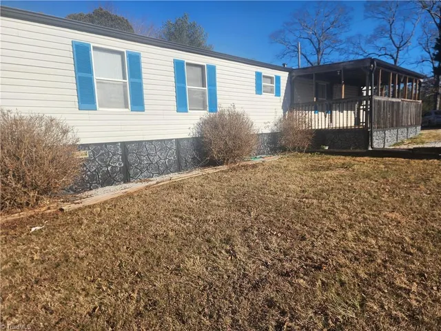 $130,000 | 1588 Pilot-Westfield Road, Pilot Mountain, NC 27041