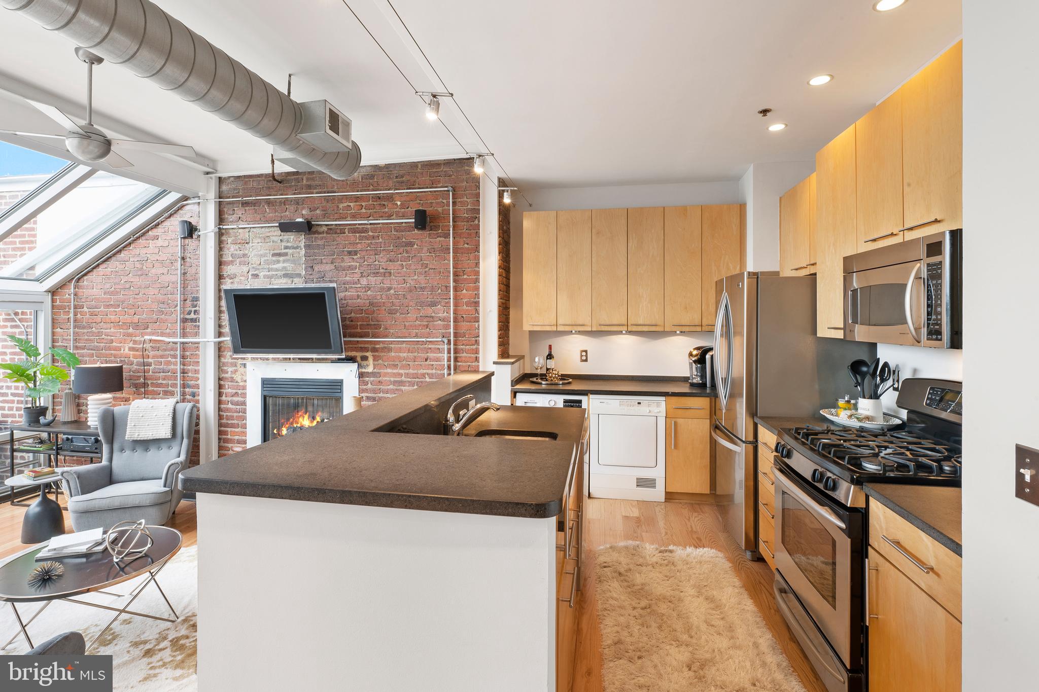 1445 Church Street Northwest, Unit 42 Washington, DC 20005 - Photo 7 of 30