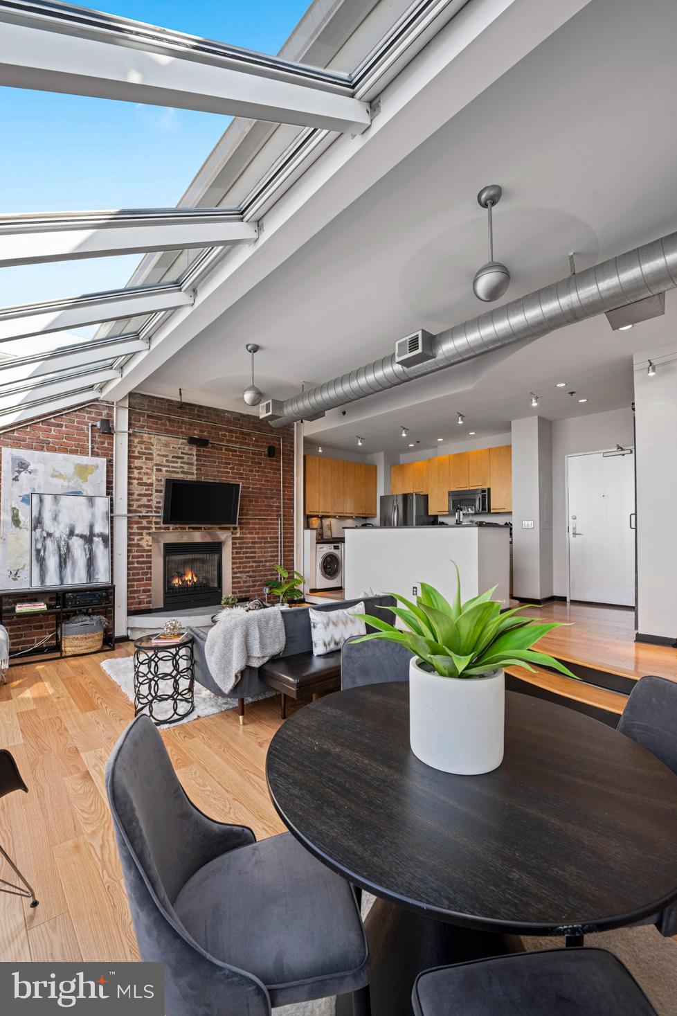 1445 Church Street Northwest, Unit 42 Washington, DC 20005 - Photo 9 of 30