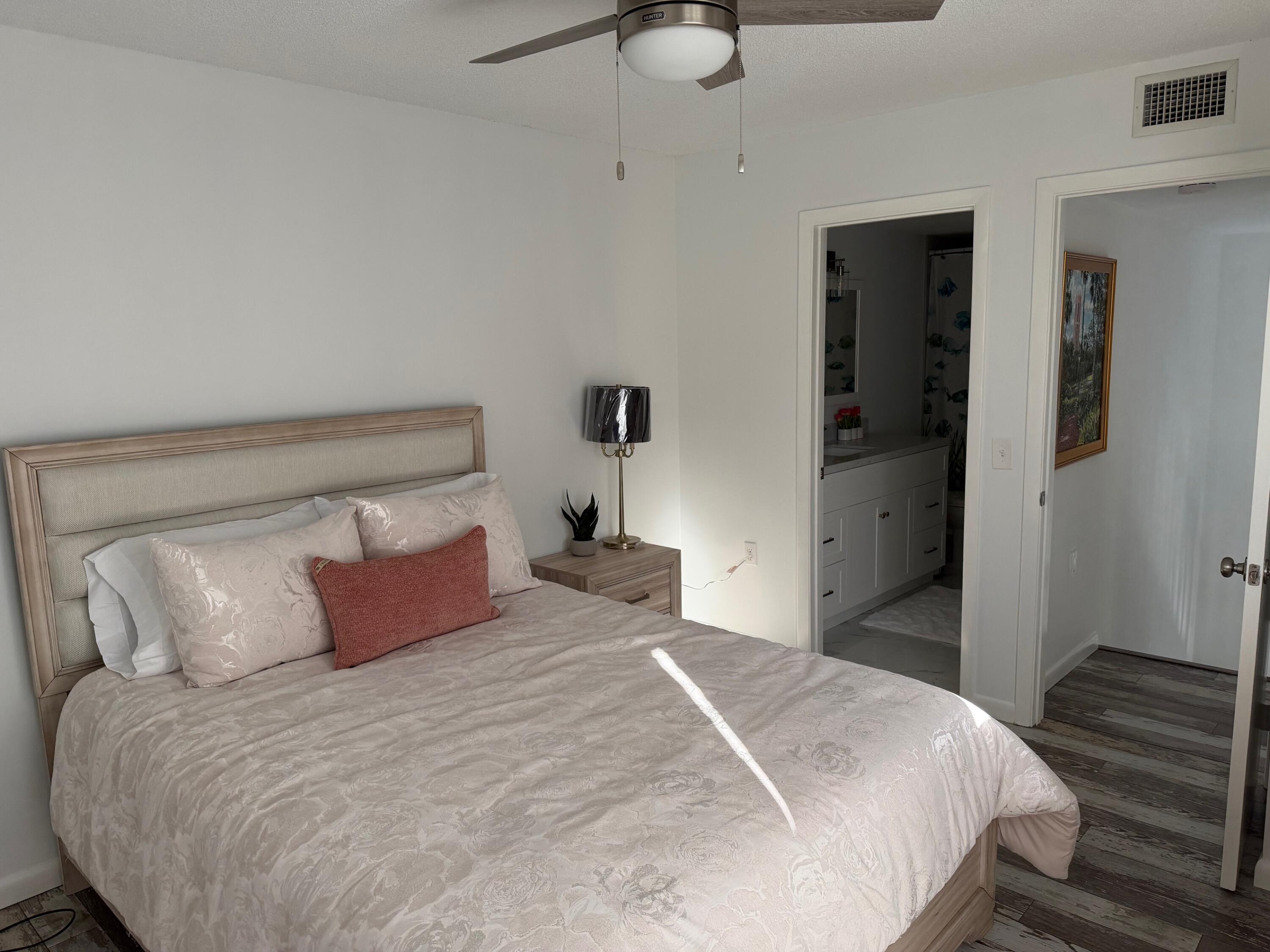 2813 28th Court Jupiter, FL 33477 - Photo 13 of 25 28th Court 2nd Bedroom 2