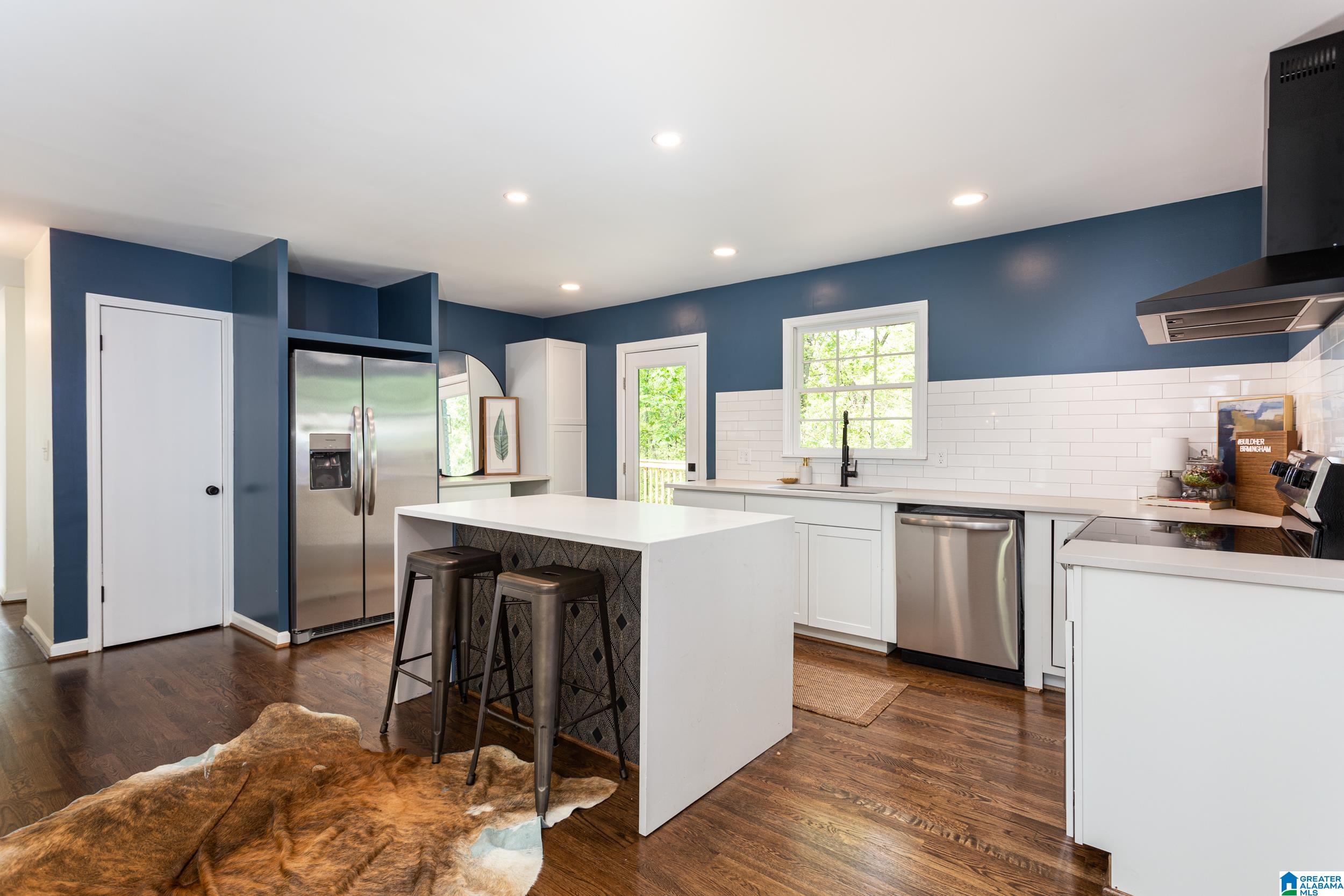1304 Southhall Road Birmingham, AL 35213 - Photo 7 of 33 Gallery Image 7