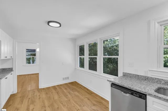 $520,000 | 211 Bradley Boulevard, Greenville, SC 29609