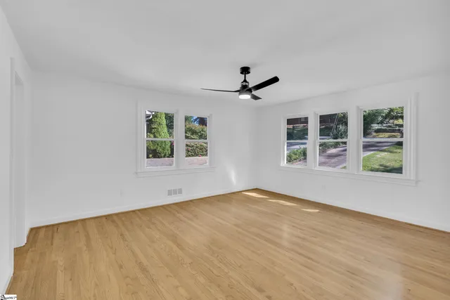 $520,000 | 211 Bradley Boulevard, Greenville, SC 29609