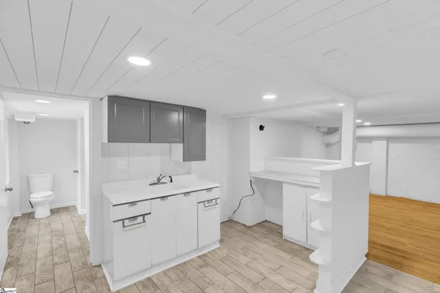 $520,000 | 211 Bradley Boulevard, Greenville, SC 29609